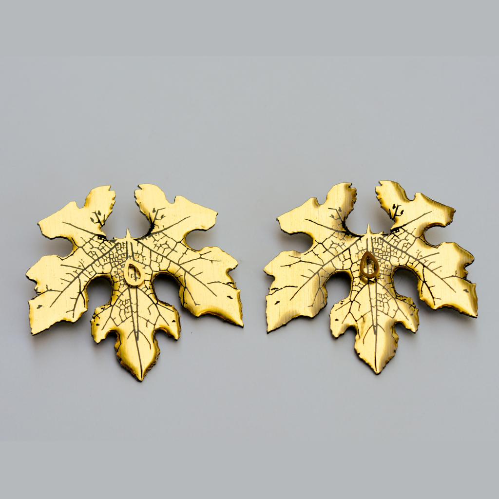 Maxi Aretes Dorados Hoja