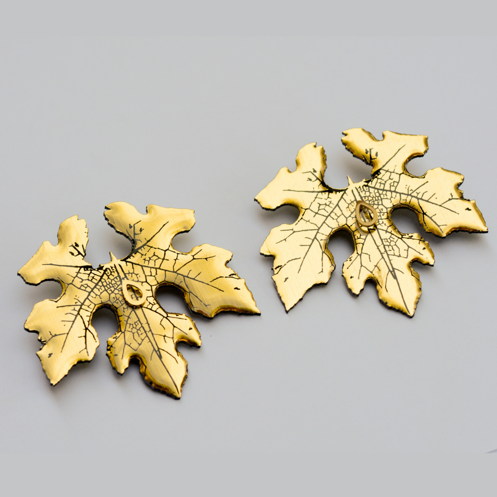 Maxi Aretes Dorados Hoja